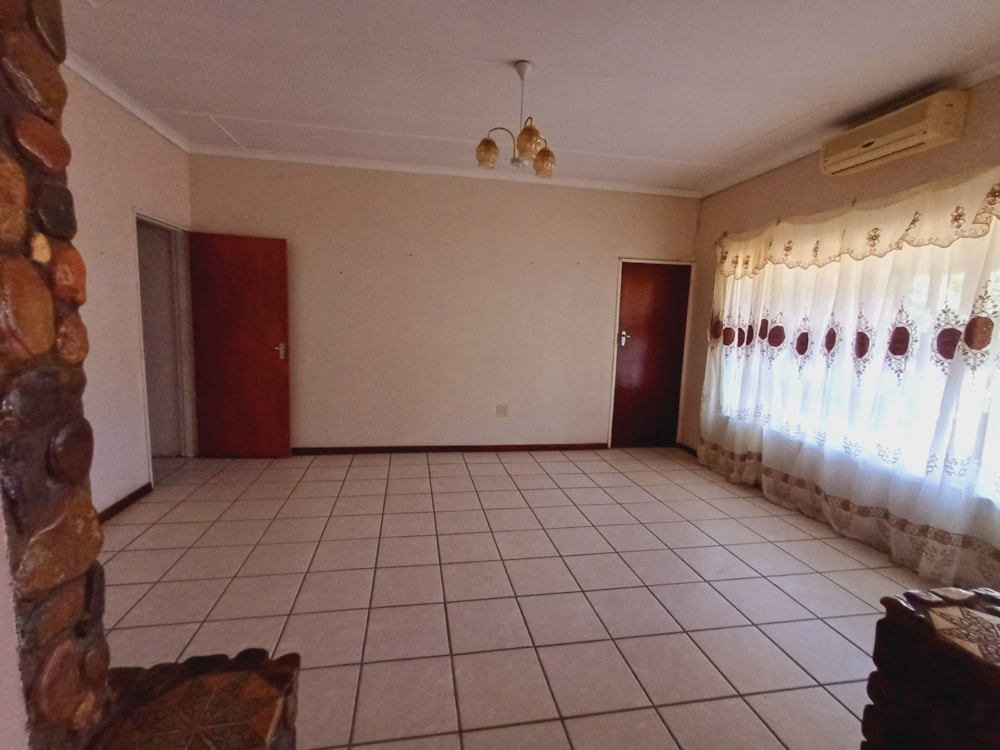 House for sale in Lemoendraai - 1NA1614988