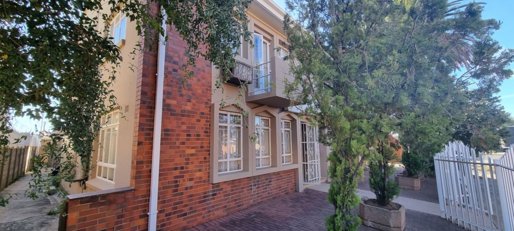 Commercial office for sale in Kimberley - 1KJ1615040