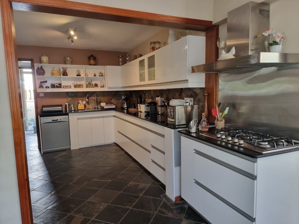 House for sale in Petite Riviere Noire, Mauritius - MUR1616566 House for sale in Petite Riviere Noire, Mauritius - MUR1616566