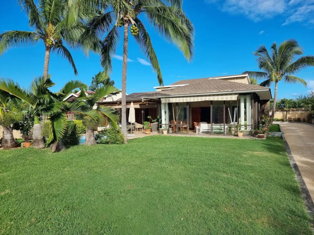 House for sale in Petite Riviere Noire, Mauritius - MUR1616566 House for sale in Petite Riviere Noire, Mauritius - MUR1616566