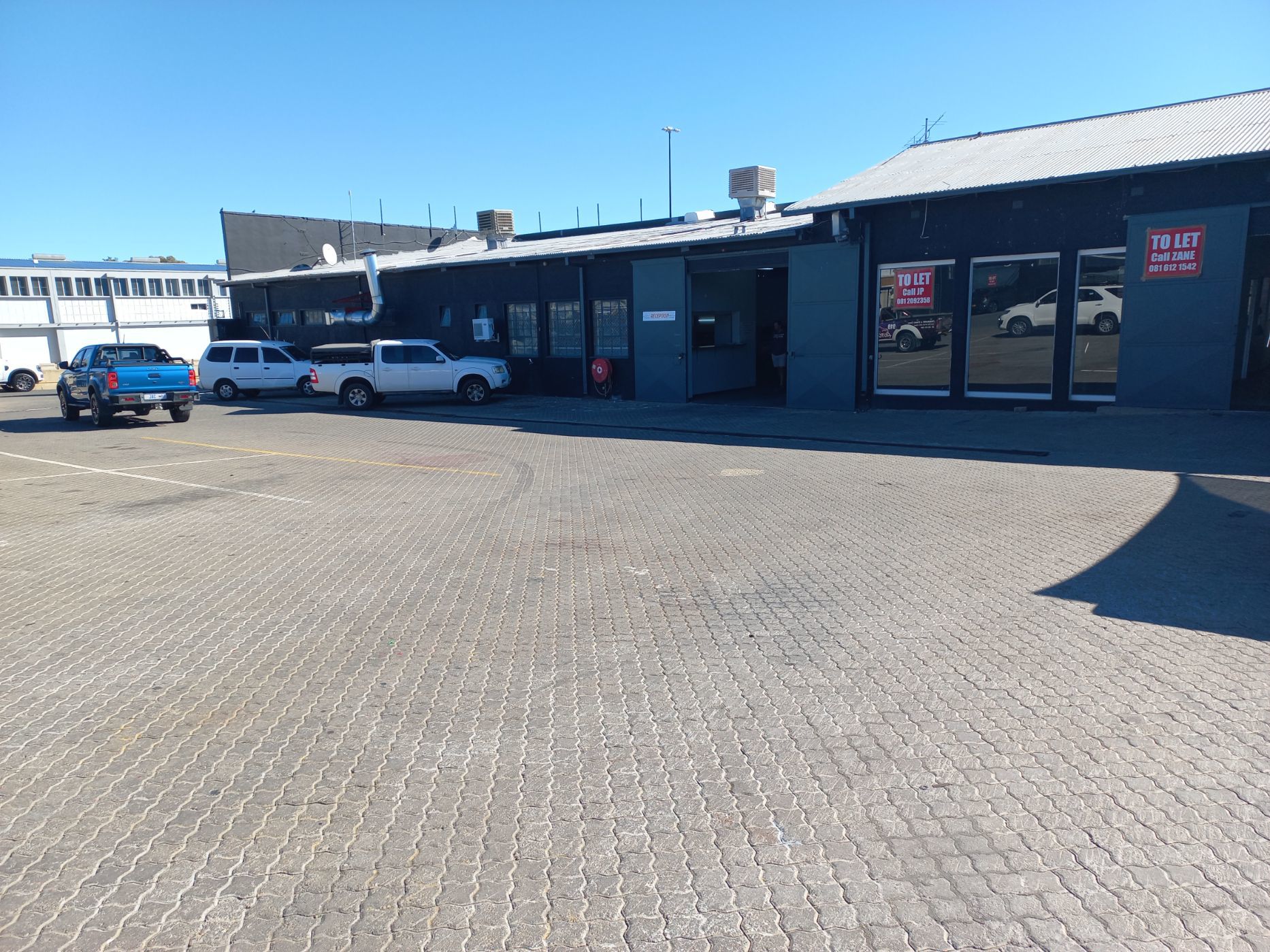 Commercial industrial property for sale in Windhoek, Namibia - 3NM1616832