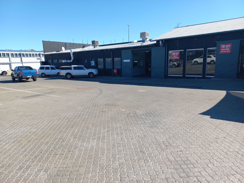 Commercial industrial property for sale in Windhoek, Namibia - 3NM1616832