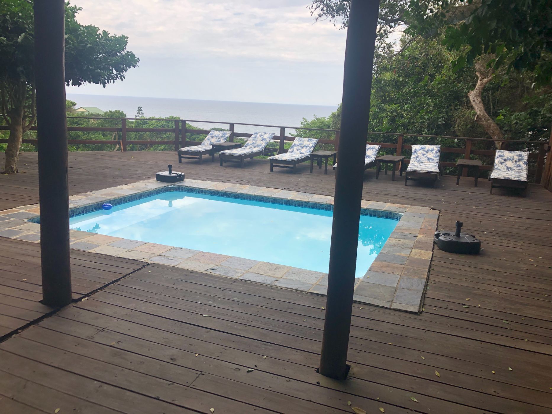 Beachfront villa for sale in Ponta Malongane, Mozambique - 3MQ1617044