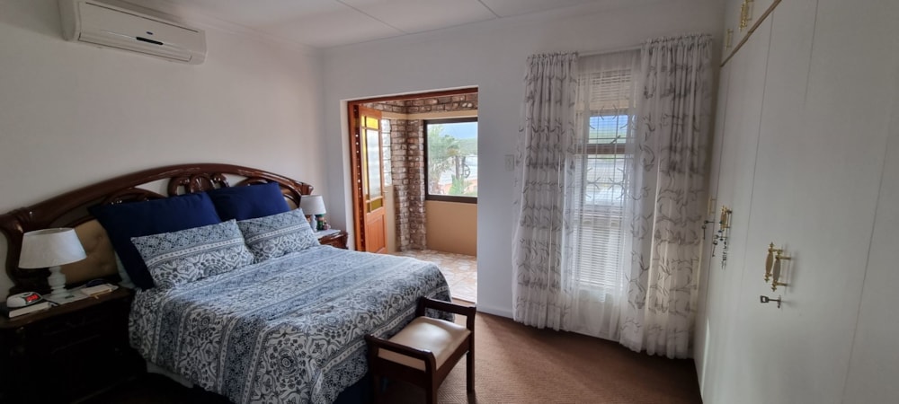 House for sale in Somerset Park, Worcester - TK1735372 House for sale in Somerset Park, Worcester - TK1735372