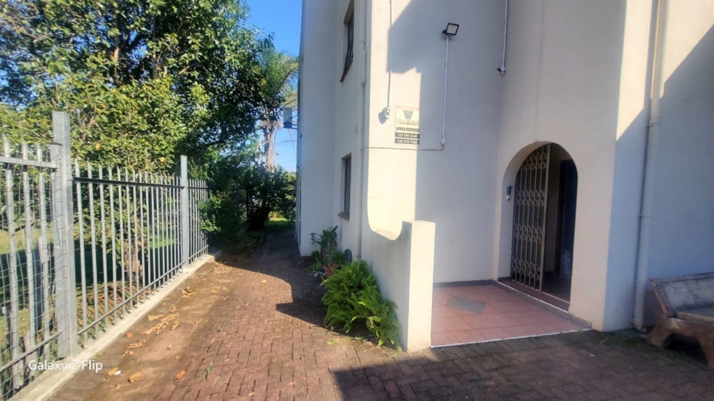 House for sale in Umzinto - 1si1619335 House for sale in Umzinto - 1si1619335