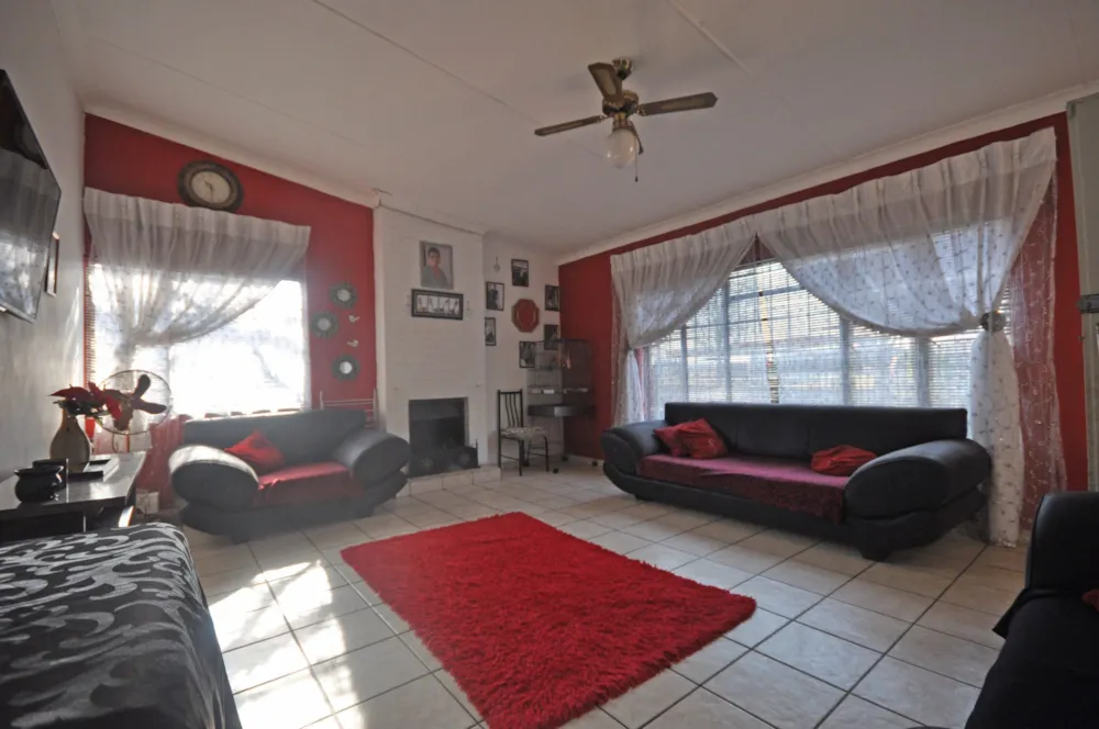 House for sale in Sonlandpark - 1VT1619409