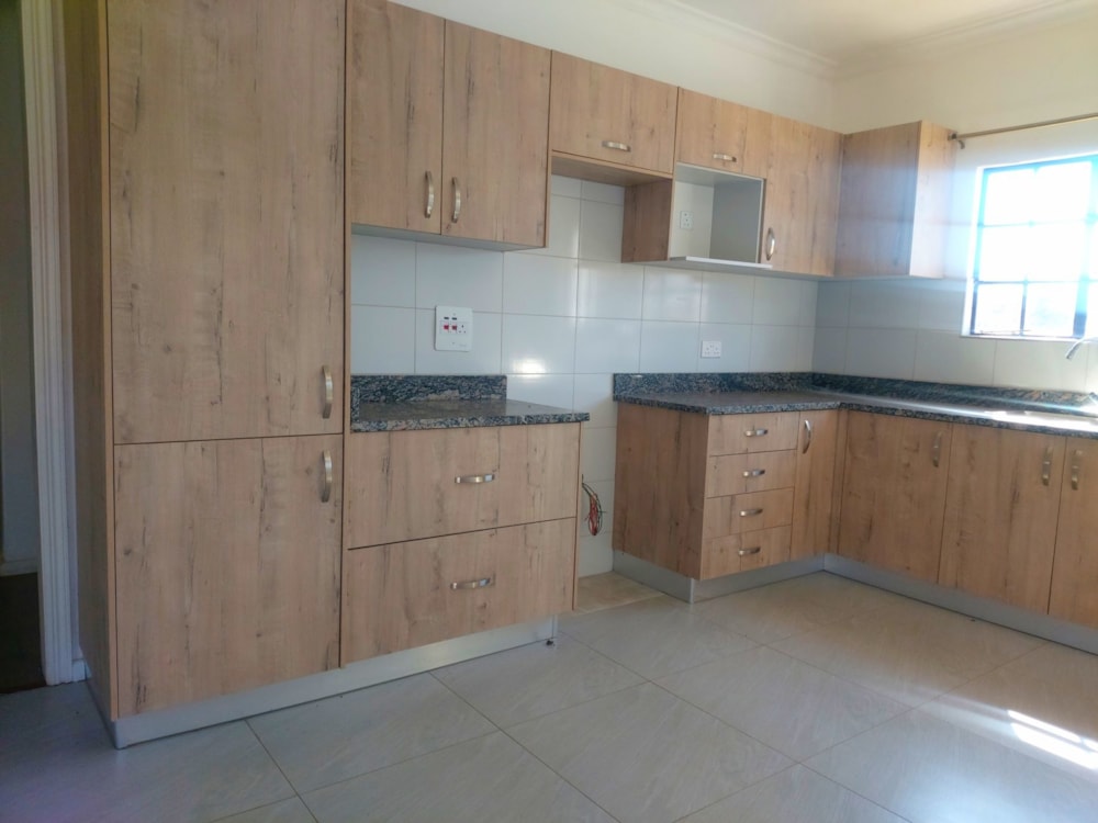 House to rent in Leopards Hill, Zambia - 3ZA1622813 House to rent in Leopards Hill, Zambia - 3ZA1622813