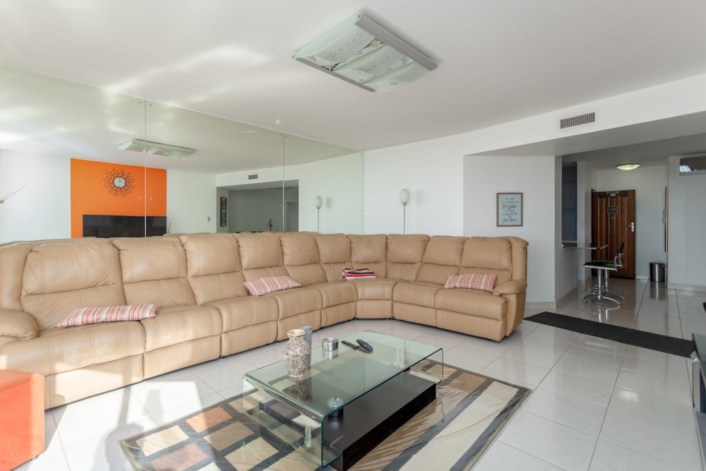 Apartment for sale in North Beach Durban - 1DA1618479 Apartment for sale in North Beach Durban - 1DA1618479