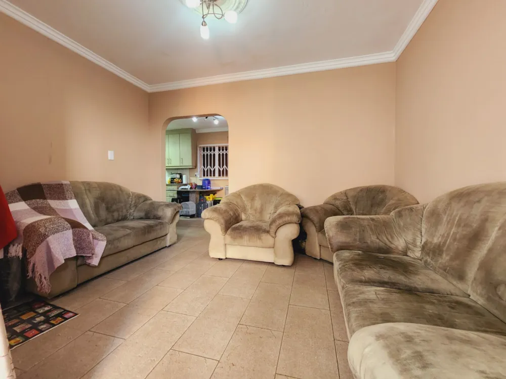 Apartment for sale in Isipingo Beach - 1WB1618772 Apartment for sale in Isipingo Beach - 1WB1618772