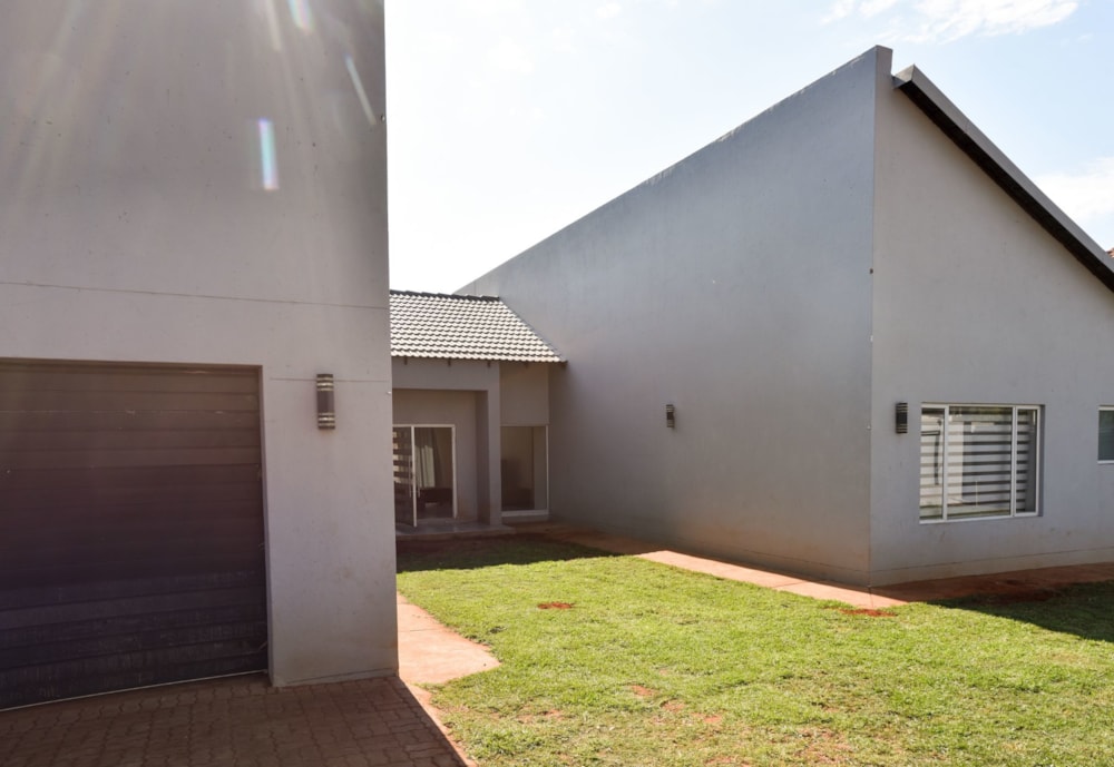 House for sale in Thabazimbi - 1ER1618780