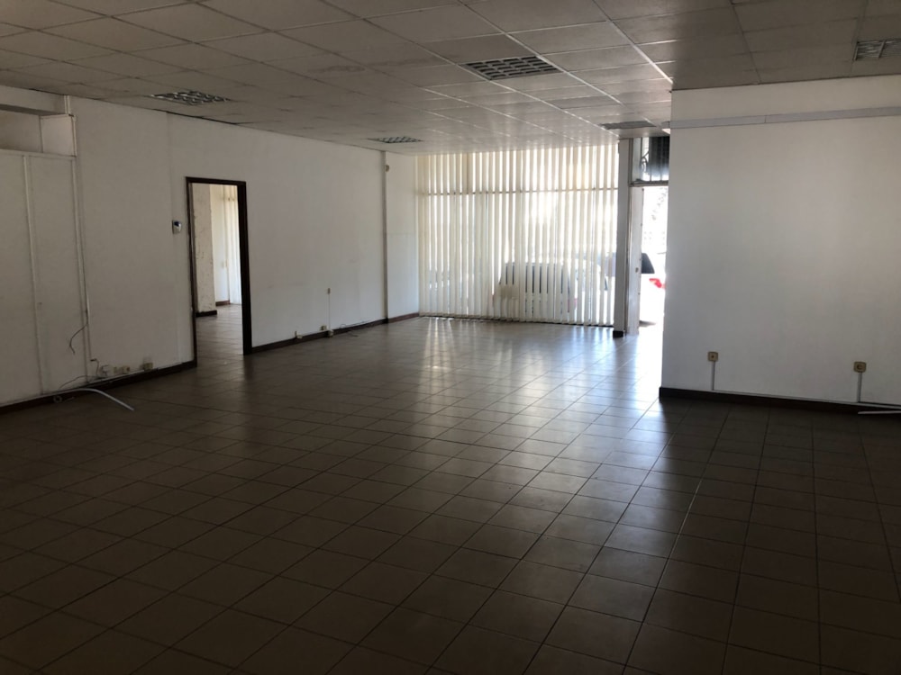 Commercial retail property to rent in Maputo , Mozambique - 3MQ1618863 Commercial retail property to rent in Maputo , Mozambique - 3MQ1618863