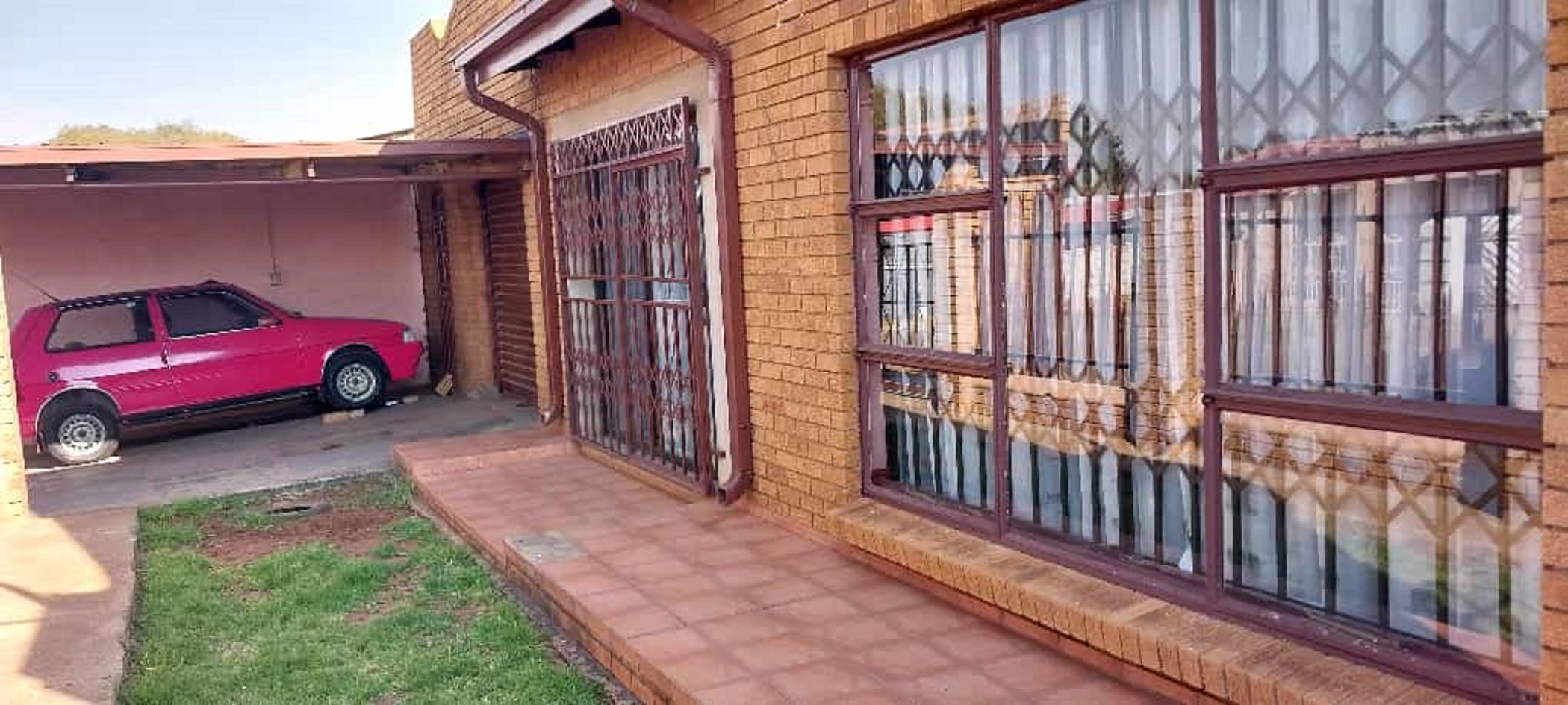 House for sale in Kwa Thema - 1SP1618898