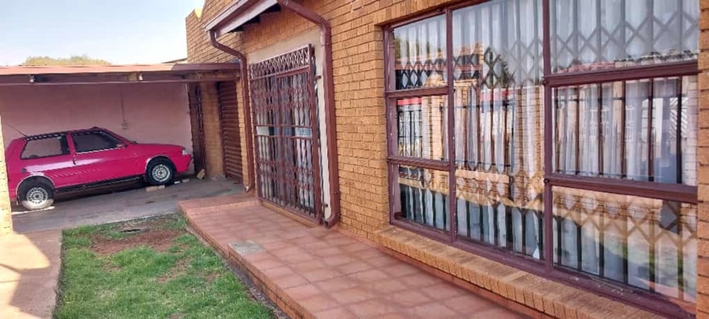 House for sale in Kwa Thema - 1SP1618898