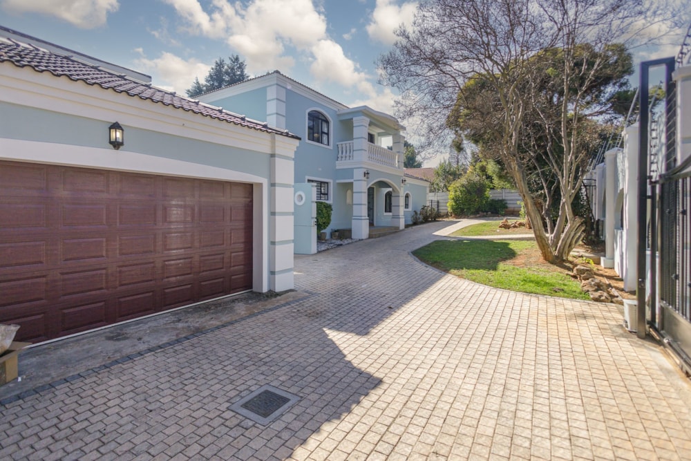 House let in Emmarentia - JBL1619071 House let in Emmarentia - JBL1619071