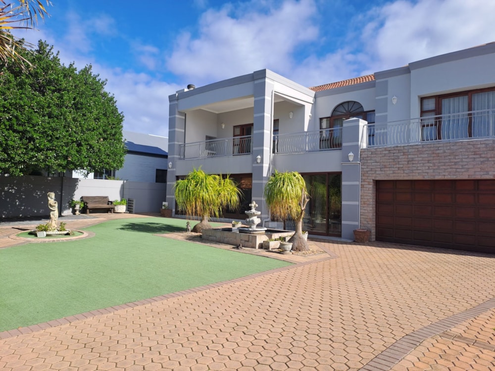 House for sale in Stilbaai West - 1SR1696980 House for sale in Stilbaai West - 1SR1696980