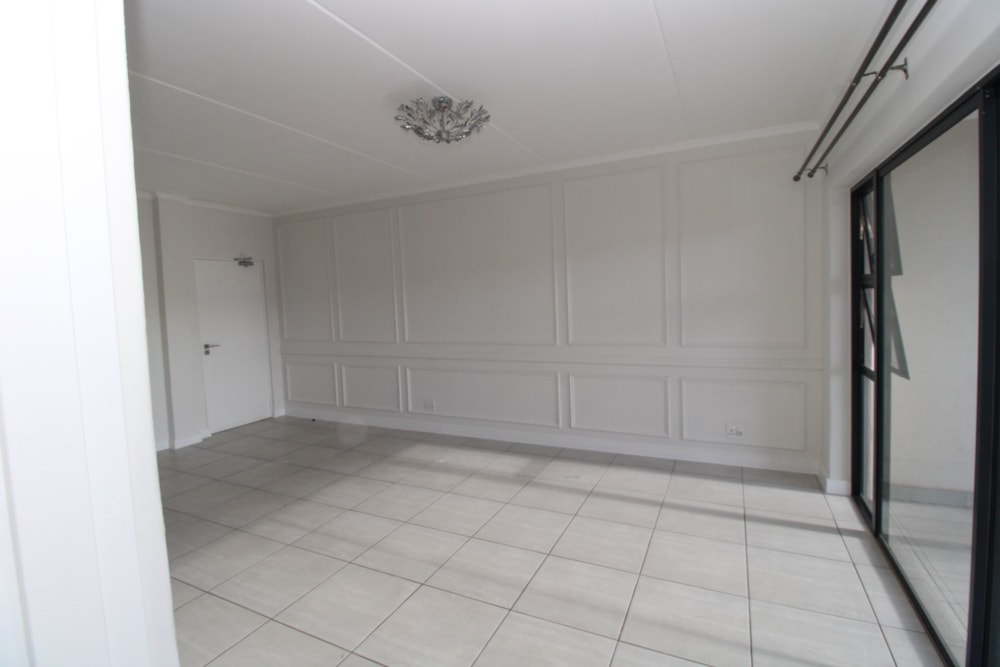 Apartment let in Waterfall, Midrand - MDL1685320