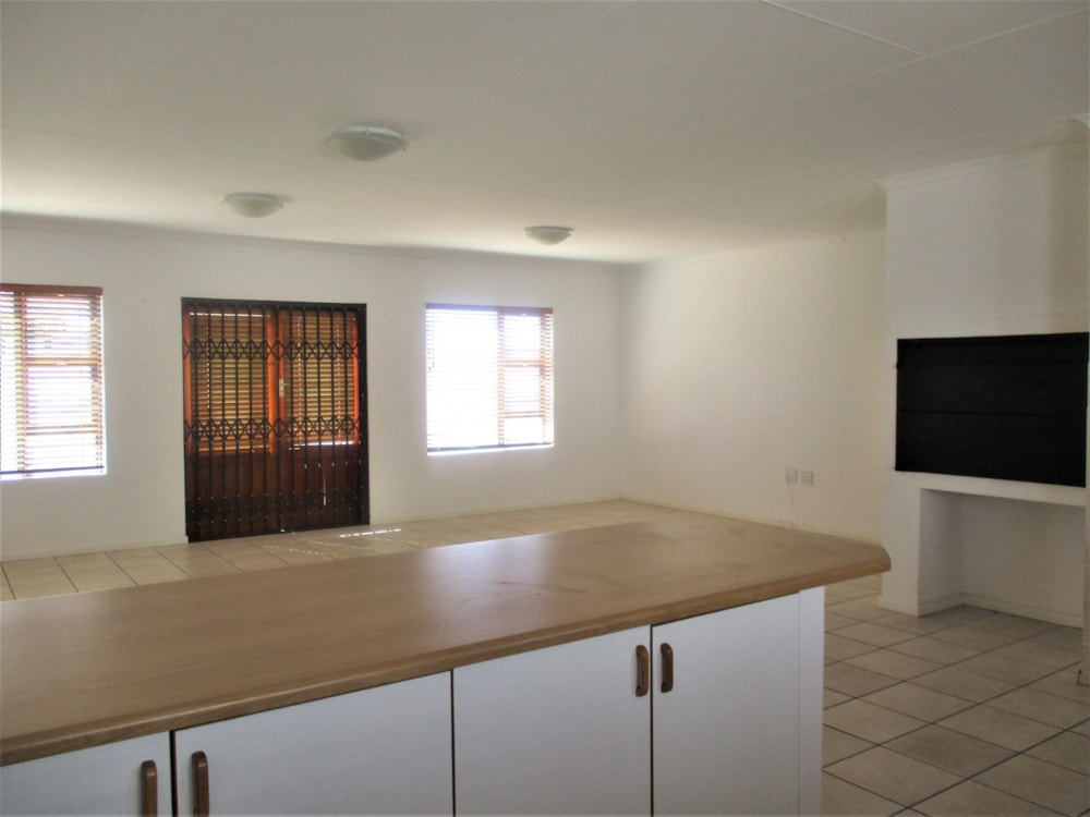 Single-storey house let in Country Club - LBL1696163 Single-storey house let in Country Club - LBL1696163