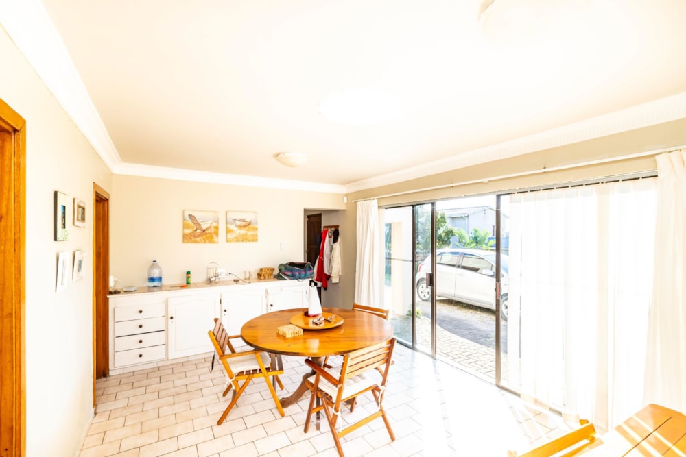 Double-storey house for sale in Kei Mouth - 1ET1313120