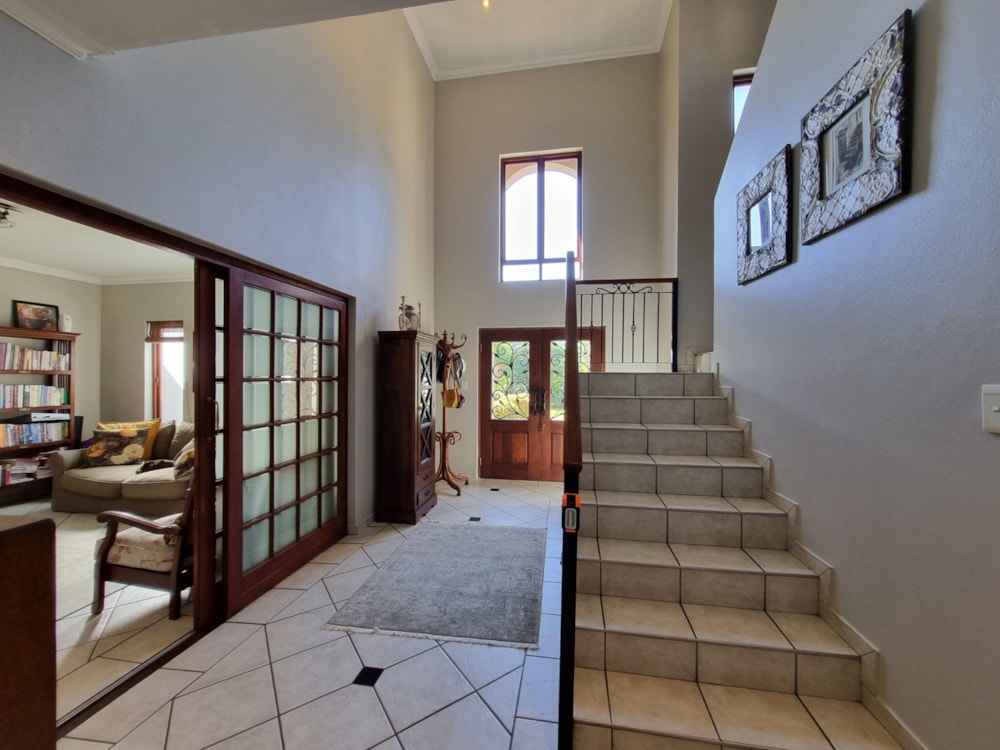 House to rent in Silver Lakes Golf Estate - PT1723014 House to rent in Silver Lakes Golf Estate - PT1723014