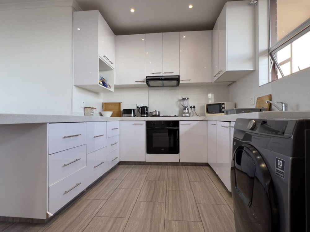 Apartment for sale in South Beach Durban - 1DA1582108 Apartment for sale in South Beach Durban - 1DA1582108