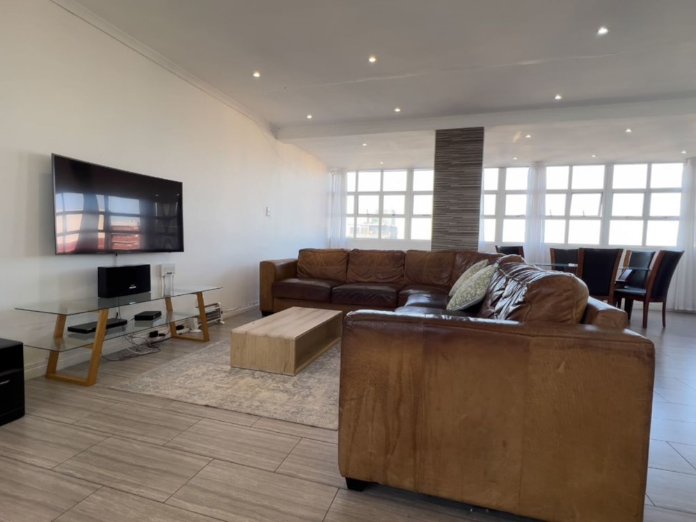 Apartment for sale in South Beach Durban - 1DA1582108 Apartment for sale in South Beach Durban - 1DA1582108