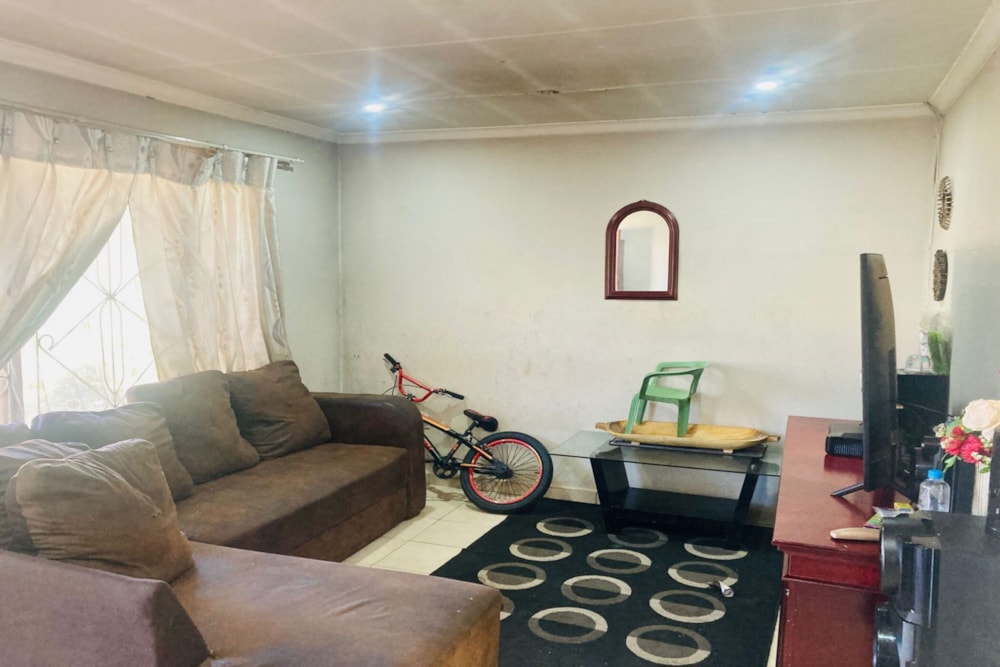 House for sale in Kokstad - 1UB1621940 House for sale in Kokstad - 1UB1621940