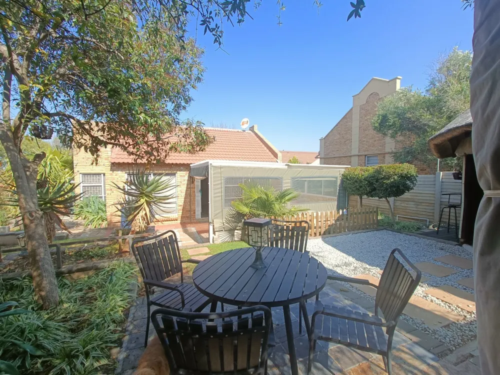 Townhouse let in Langenhovenpark - 1BX1742776 Townhouse let in Langenhovenpark - 1BX1742776