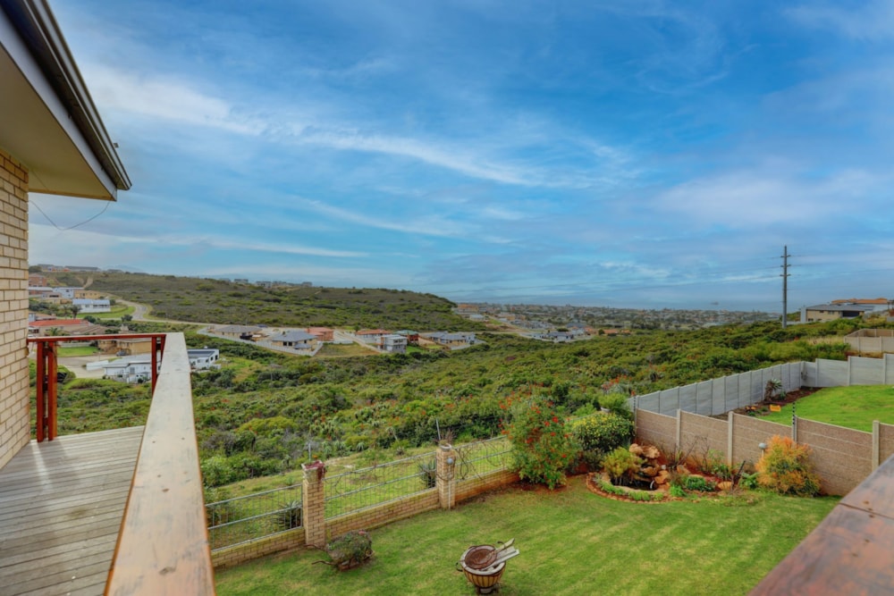 Double-storey house for sale in Seemeeupark, Hartenbos - 1MB1620925 Double-storey house for sale in Seemeeupark, Hartenbos - 1MB1620925