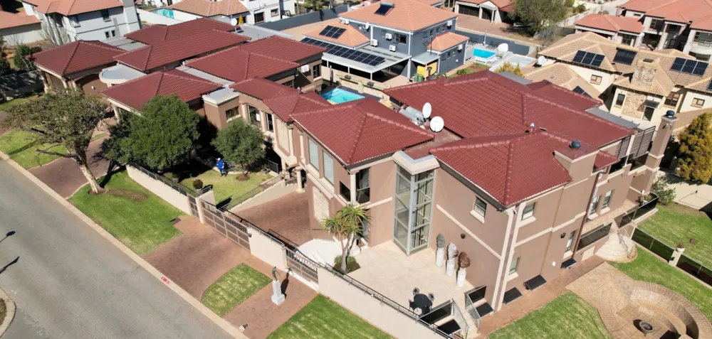 Security complex home for sale in Aquavista Mountain Estate - PRN1621623