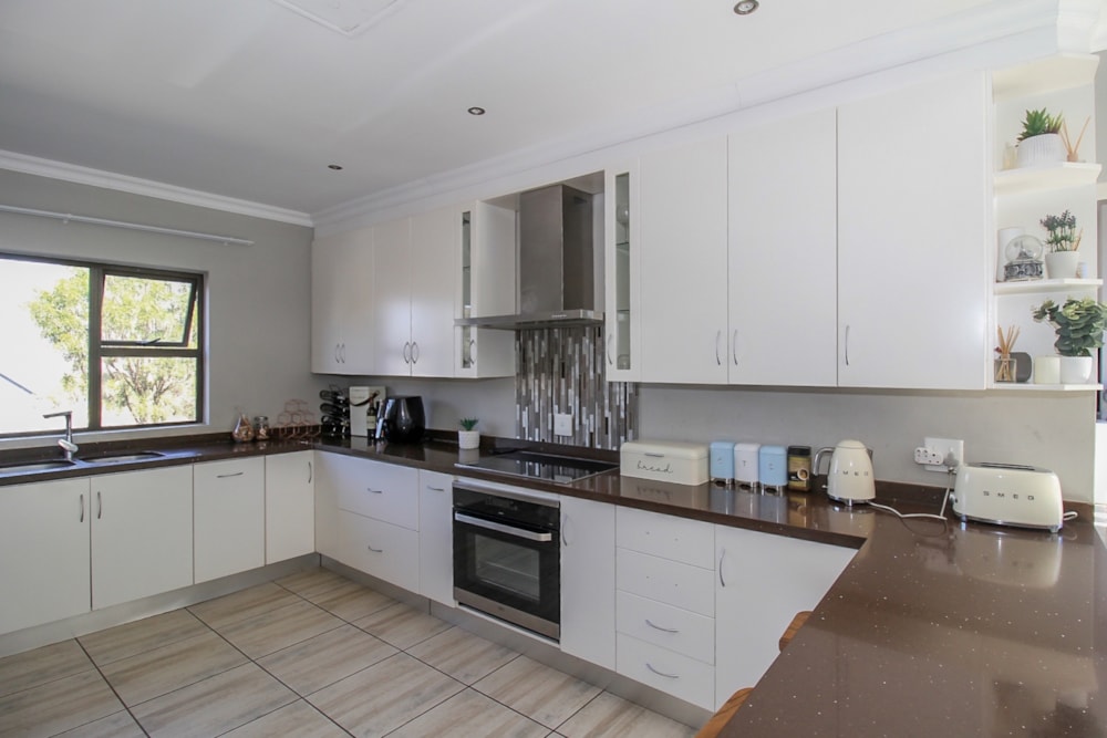 House for sale in Leloko Estate - 1HR1724768