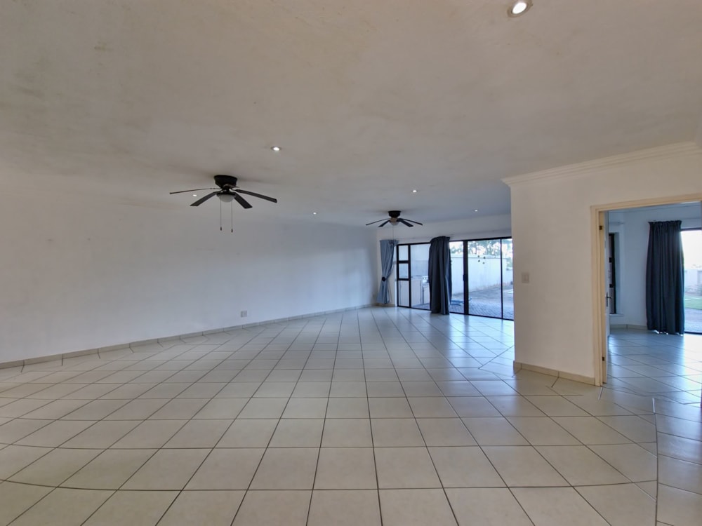 Apartment for sale in Shelly Beach - 1PX1619818 Apartment for sale in Shelly Beach - 1PX1619818