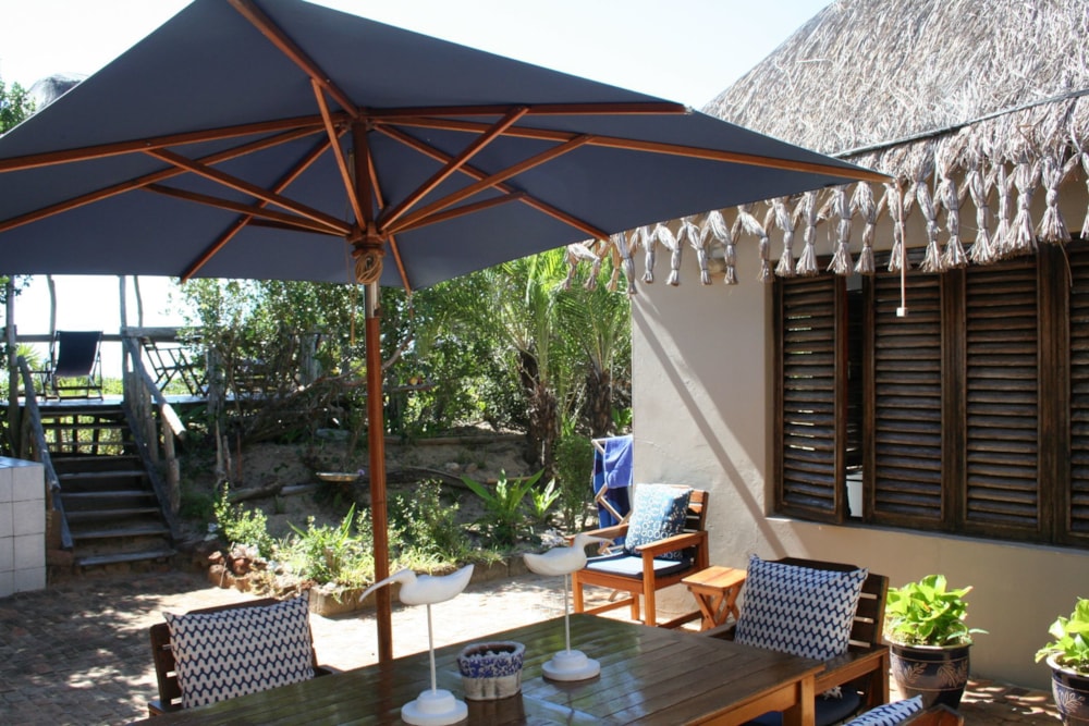 Beach bungalow for sale in Praia da Barra, Mozambique - 3MQ1571287 Beach bungalow for sale in Praia da Barra, Mozambique - 3MQ1571287