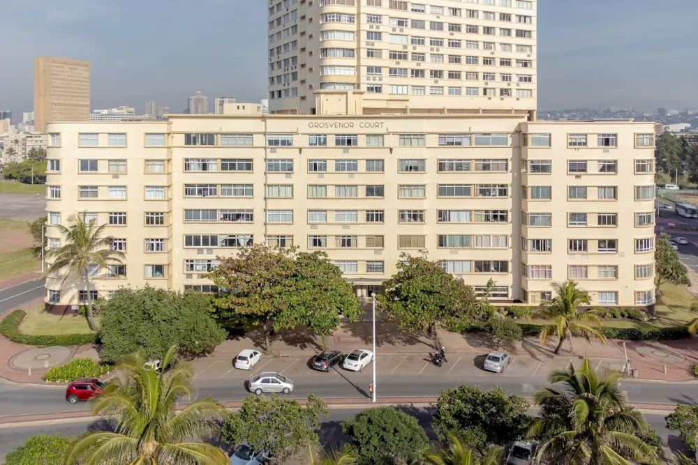 Apartment for sale in North Beach Durban - 1DA1621902 Apartment for sale in North Beach Durban - 1DA1621902