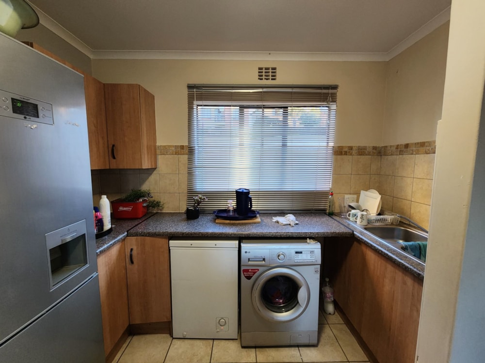 Townhouse for sale in Hillside, Bloemfontein - 1BX1621457 Townhouse for sale in Hillside, Bloemfontein - 1BX1621457