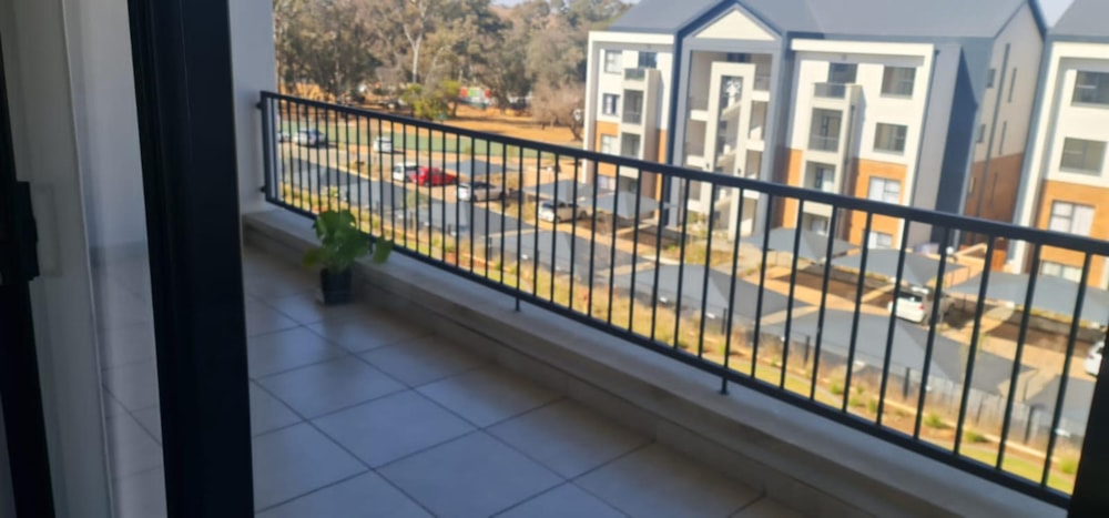 Apartment for sale in Aspen Hills - 1GV1698006 Apartment for sale in Aspen Hills - 1GV1698006