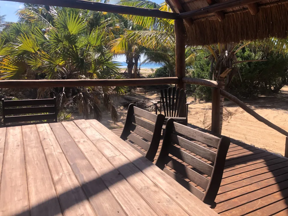 Beach bungalow for sale in Praia da Barra, Mozambique - 3MQ1617297 Beach bungalow for sale in Praia da Barra, Mozambique - 3MQ1617297