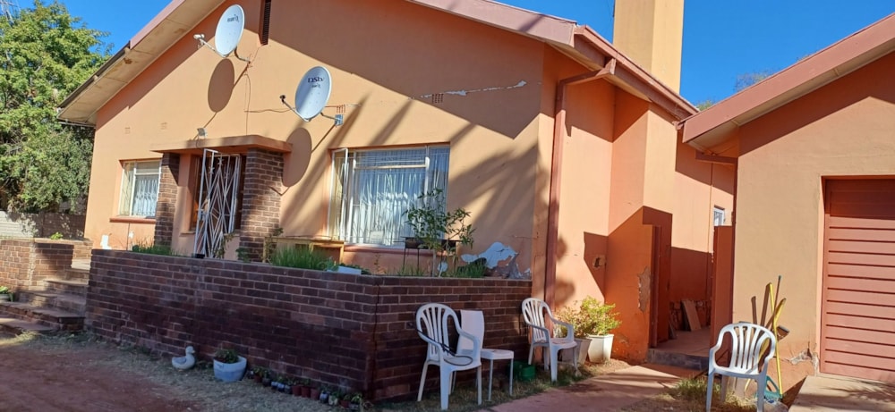House for sale in Flora Park, Upington - 1NA1624127