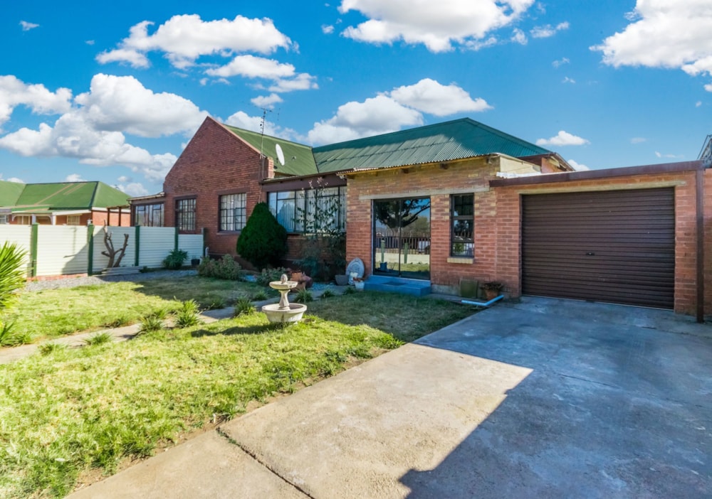 House for sale in West Village - 1KR1712176