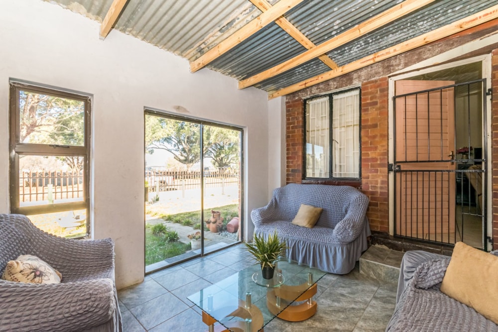 House for sale in West Village - 1KR1712176