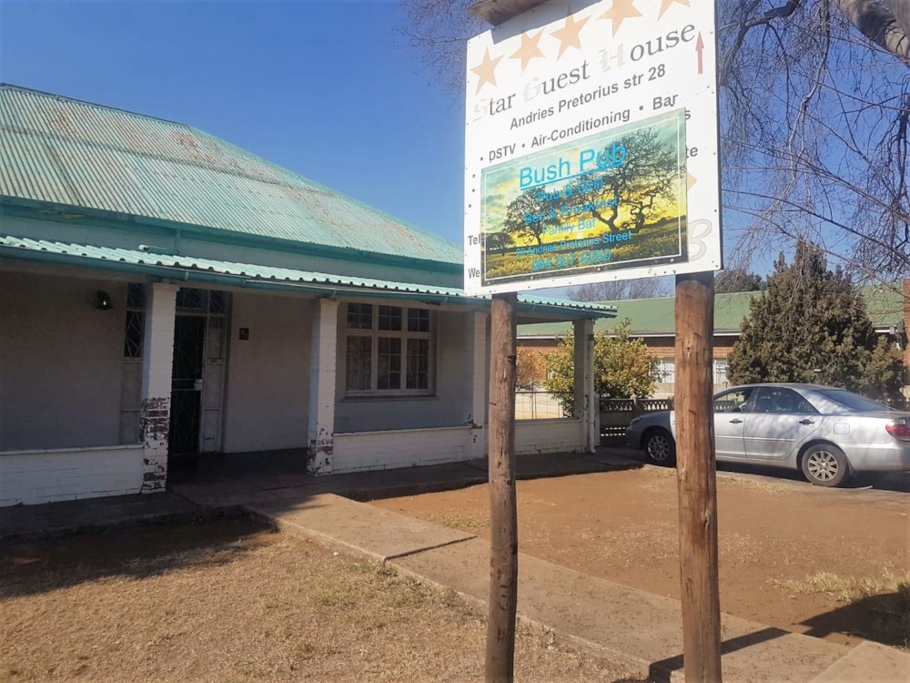 Residential complex for sale in Theunissen - 1BX1620301 Residential complex for sale in Theunissen - 1BX1620301