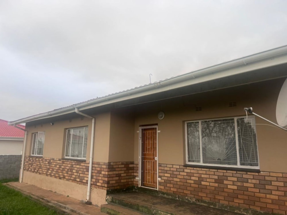 House for sale in Southernwood, Mthatha - 1MH1709263 House for sale in Southernwood, Mthatha - 1MH1709263
