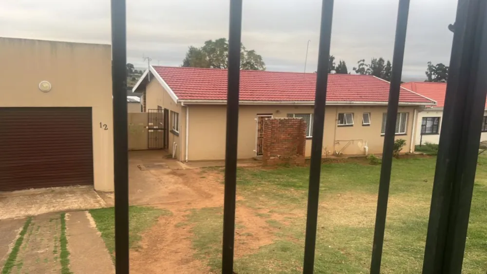 House let in Southernwood, Mthatha - 1MH1730042 House let in Southernwood, Mthatha - 1MH1730042