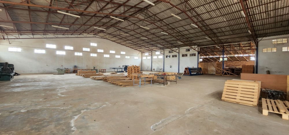 Commercial industrial property for sale in Harare, Zimbabwe - 3ZB1620172 Commercial industrial property for sale in Harare, Zimbabwe - 3ZB1620172