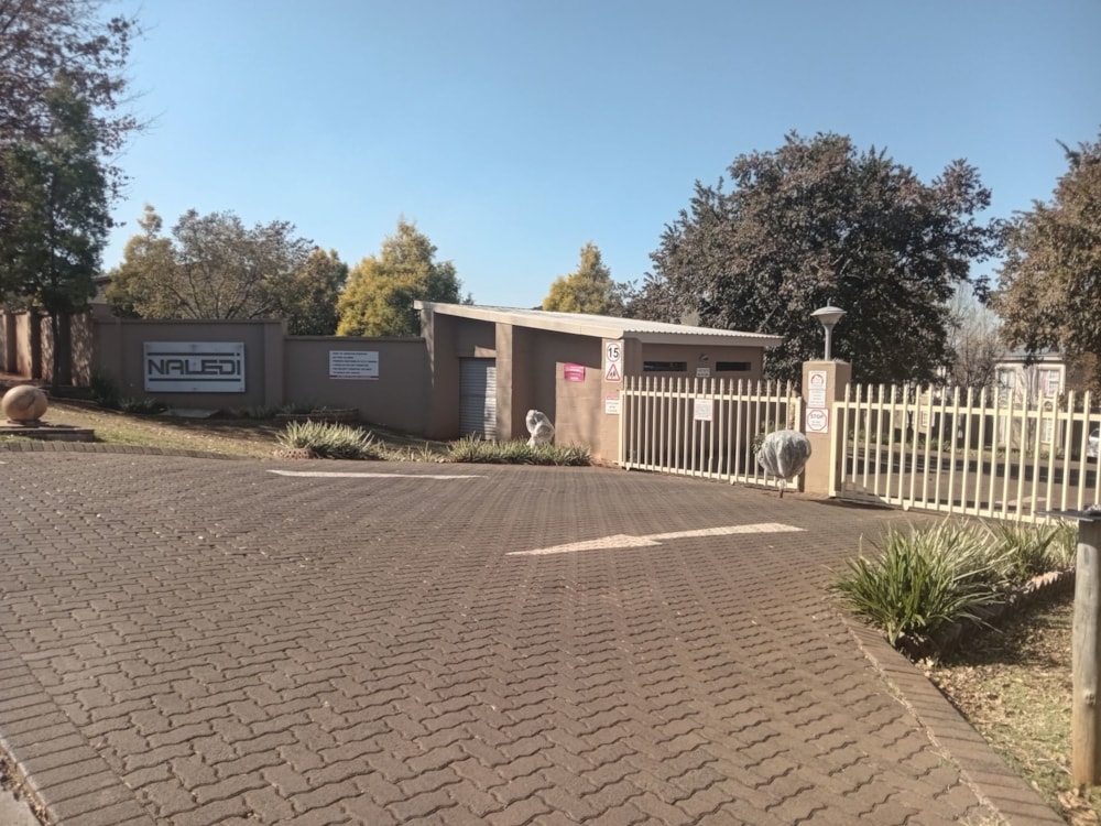 Apartment for sale in Sunnyridge, Newcastle - 1NW1709814 Apartment for sale in Sunnyridge, Newcastle - 1NW1709814