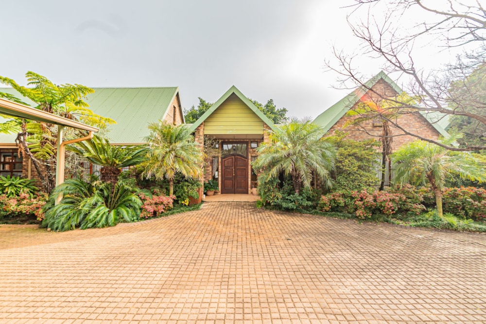 House for sale in Mooikloof Equestrian Estate - PT1688239
