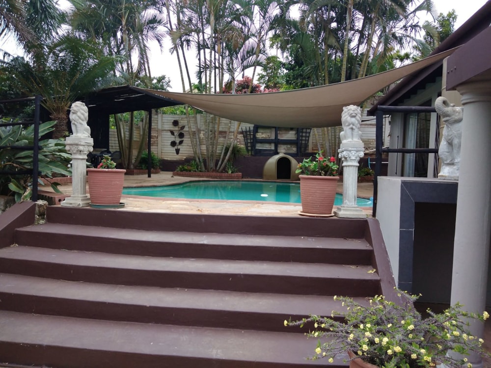 House for sale in Widenham - 1si1620597