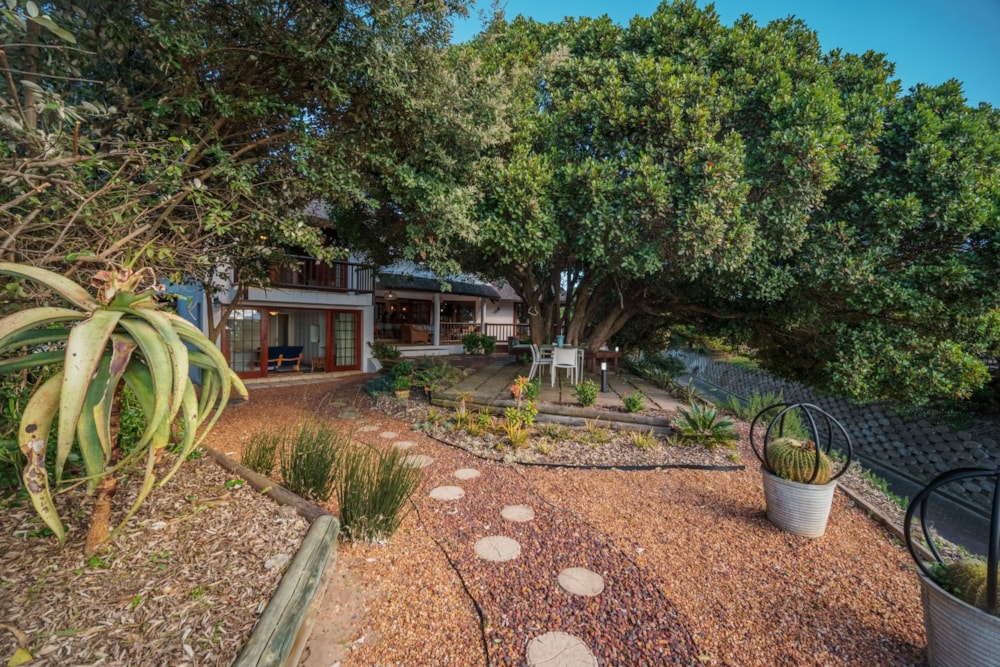 Double-storey house to rent in St Francis Bay - 1SA1722005