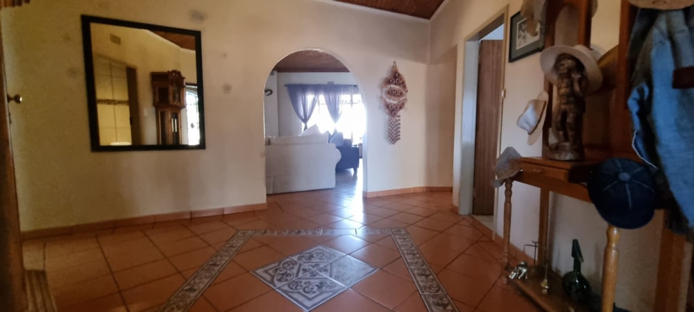 Smallholding for sale in Boltonwold - 1VT1620658