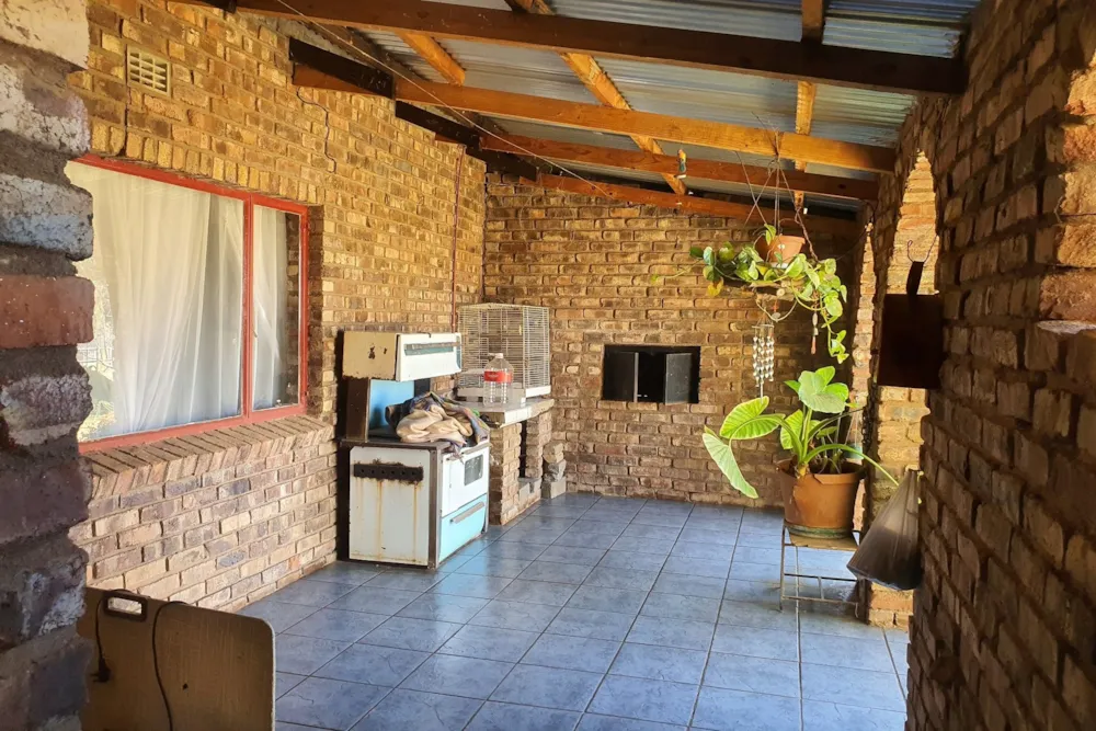 House for sale in Barkly West - 1KJ1723285