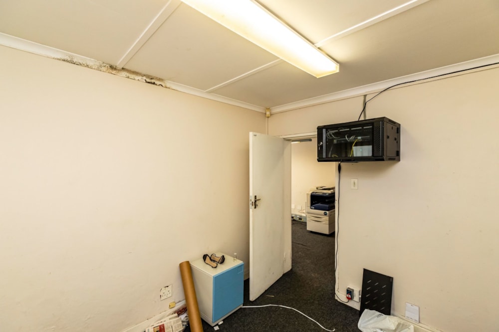 Commercial Building for sale in East London CBD - 1ET1622254